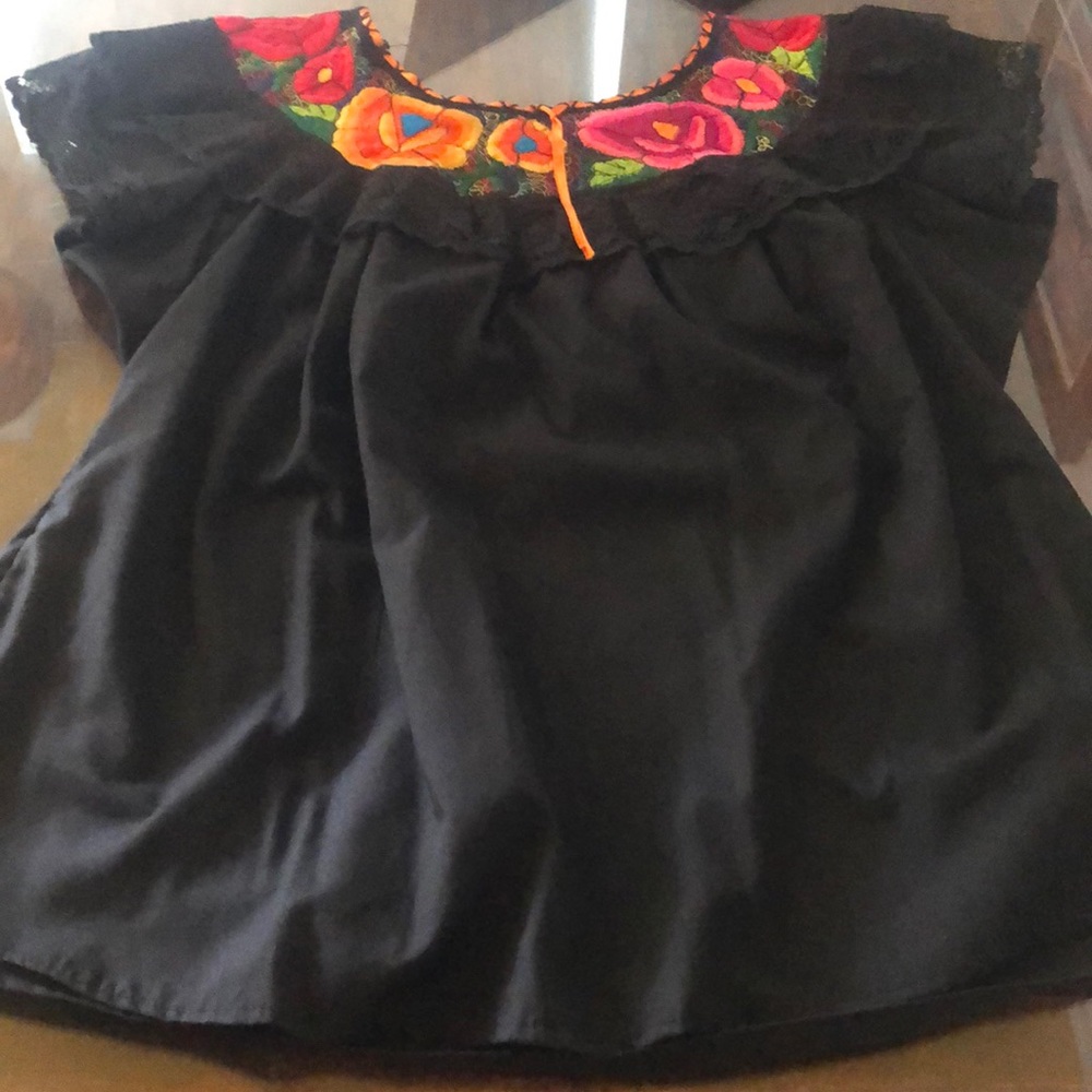 Floral Mexican style blouse